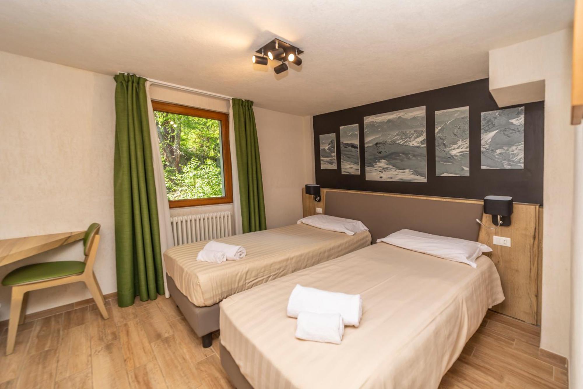 Hotel Petit Palais Breuil-Cervinia Habitación foto