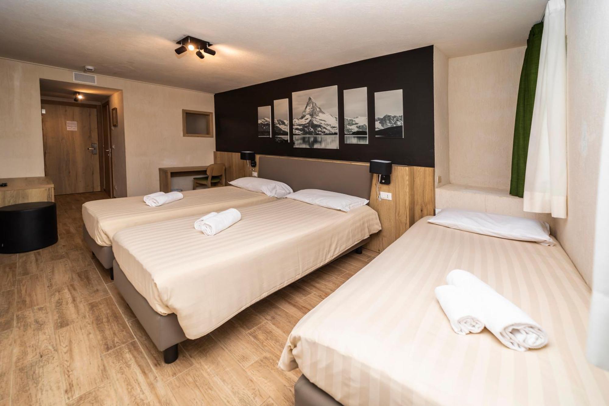 Hotel Petit Palais Breuil-Cervinia Habitación foto